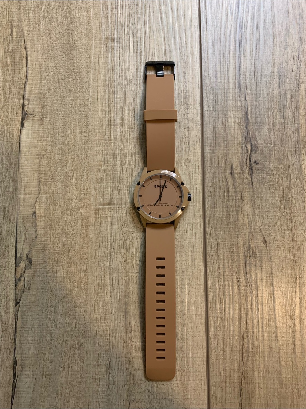 *New* Tan Silicone Smartwatch Strap Watch